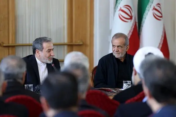 گزارش عراقچی از میزبانی وزارت خارجه از رئیس جمهور