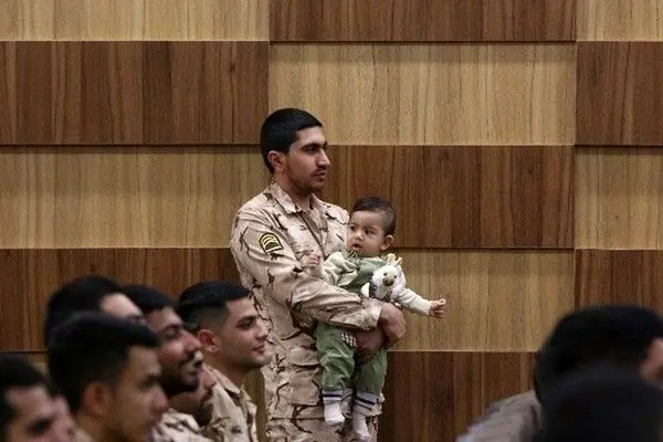 بانکی‌پور: احتمال تمدید مهلت معافیت سربازان دارای فرزند تا پایان سال آینده وجود دارد