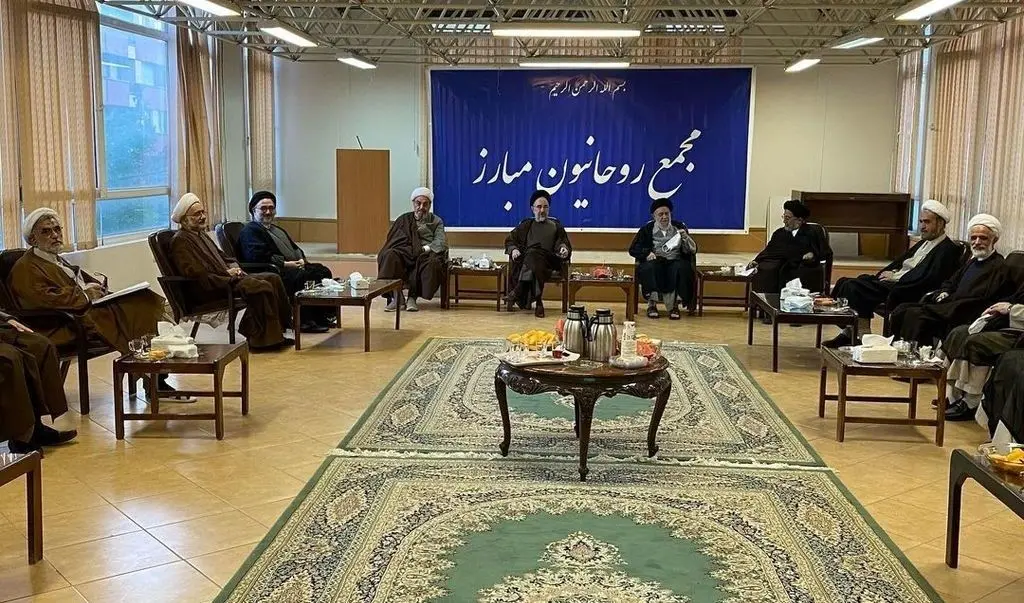 جلسه جدید مجمع روحانیون مبازر با حضور سیدمحمد خاتمی + عکس