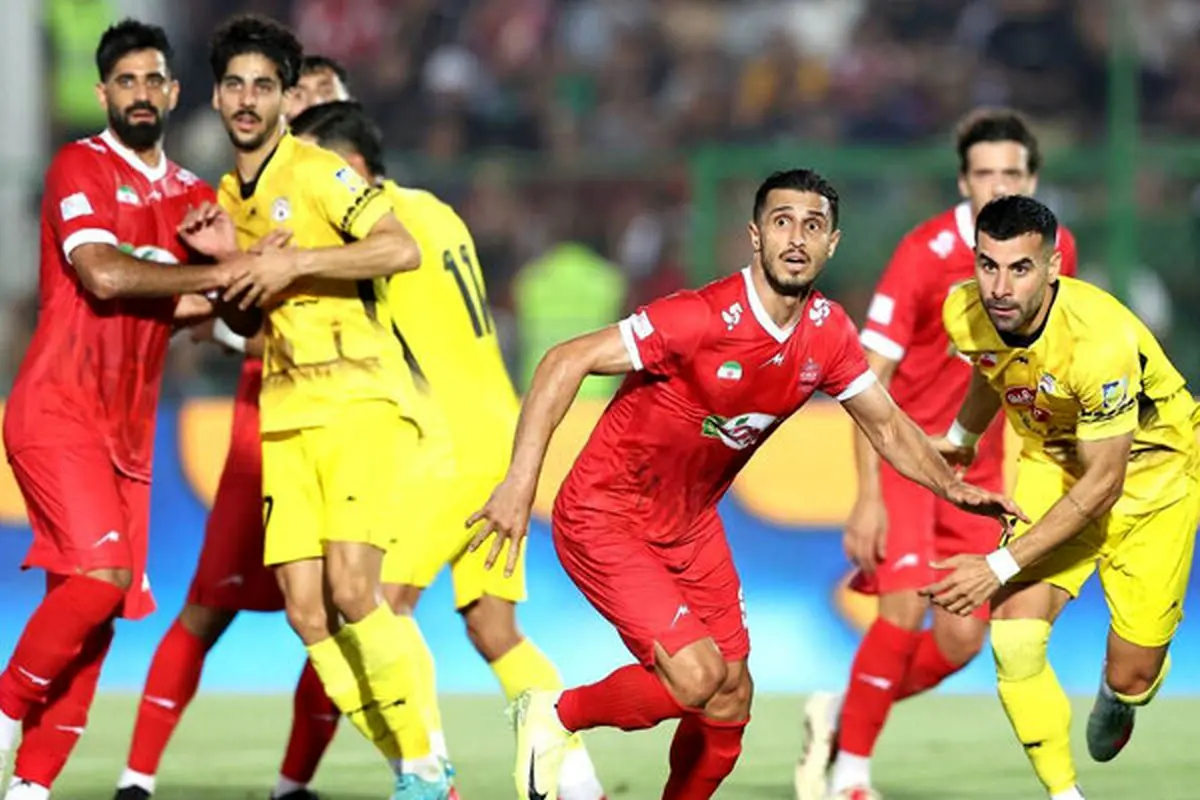 جدول لیگ برتر فوتبال با تساوی پرسپولیس و پیروزی پیکان