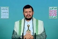 الحوثی: ایران حق دفاع مشروع از خود را دارد/ ما در کنار ایران و مردم آن ایستاده‌ایم