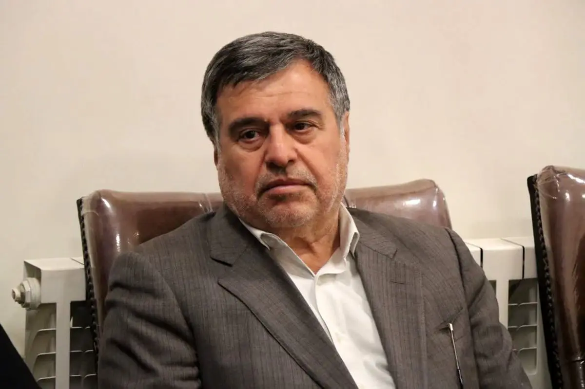 فوریت تغییر ساعت رسمی کشور باید رای میآورد؛ نمایندگان را مجاب میکنیم در آینده نزدیک این لایحه را تصویب کنند
