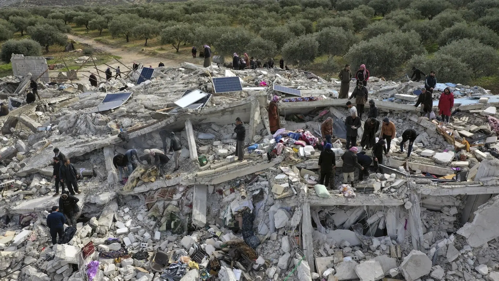 ببینید| تصاویر وحشتناک از قبل و بعد زلزله در ترکیه