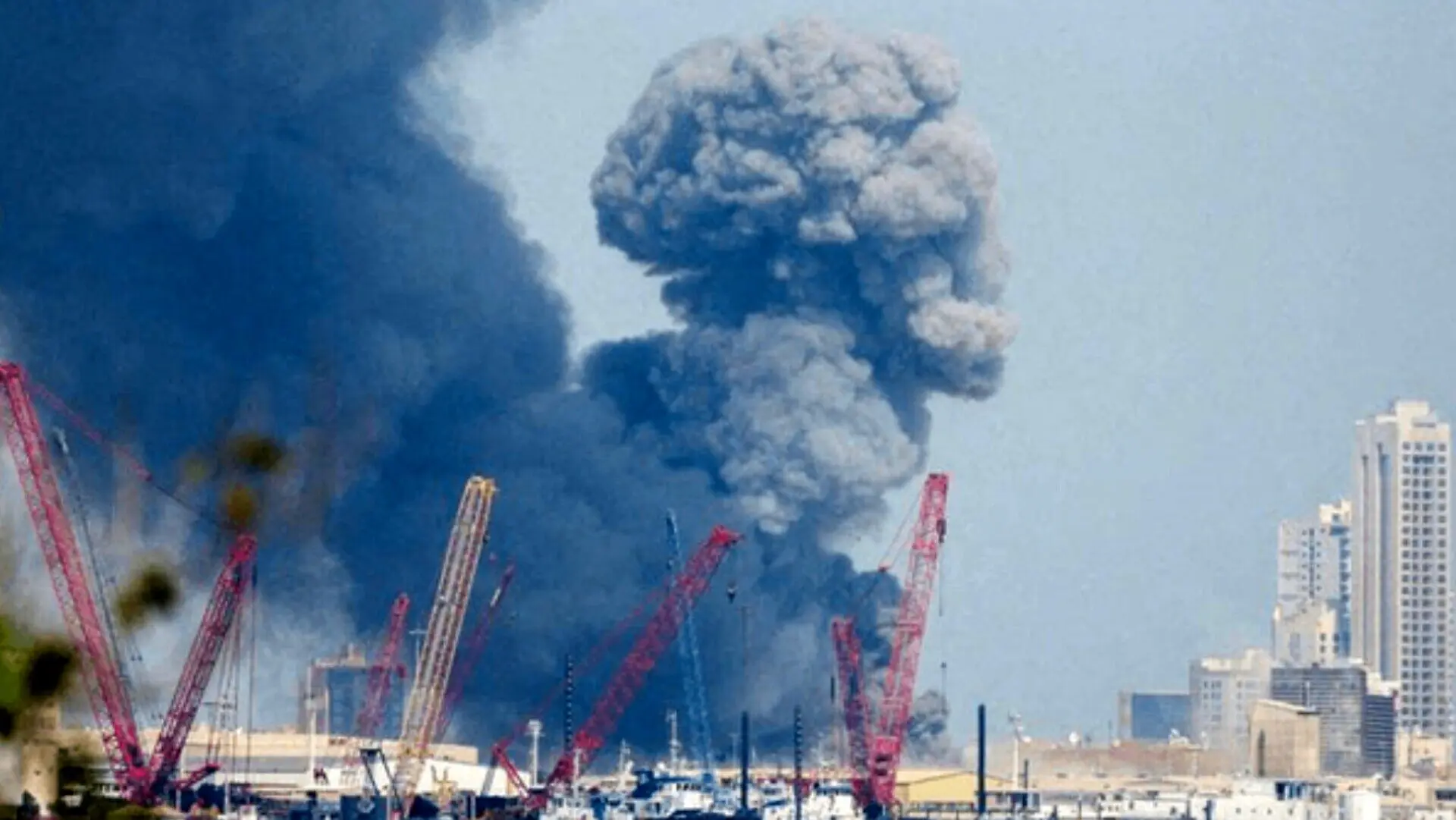 بحرین: در پی حمله‌ای پهپادی به کشور ما، یک تأسیسات آب‌ شیرین‌کن دچار خسارت شده