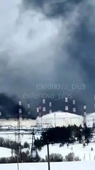 ببینید| حمله پهپادی اوکراین به تأسیسات نفتی روسیه