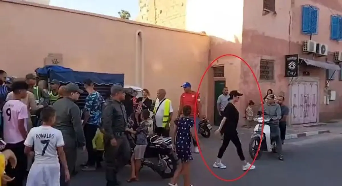 ببینید| زلزله‌زدگان مراکشی یک هنرپیشه را به طرز اهانت‌باری از منطقه خود بیرون کردند