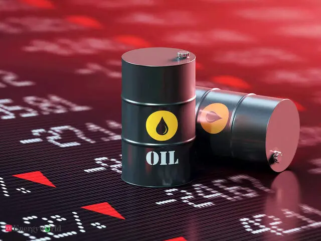 سقوط قیمت نفت به زیر ۹۰ دلار 