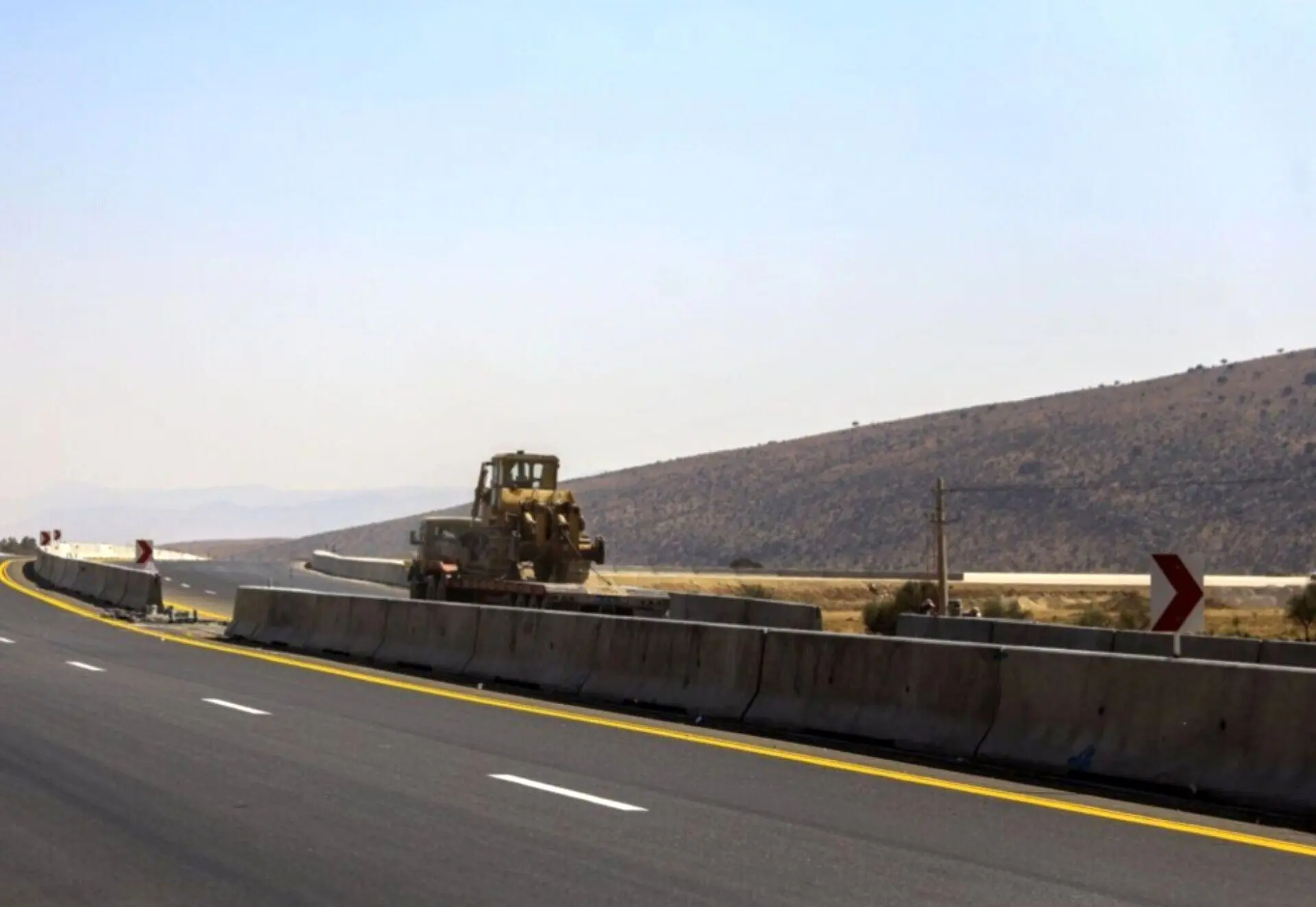 پرديس،راهسازي،خواهشمند،خونسردي