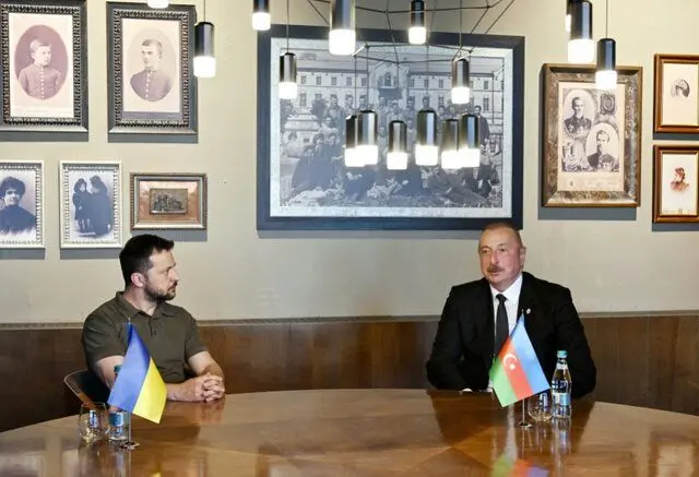 گفتگوی تلفنی زلنسکی و الهام علی‌اف