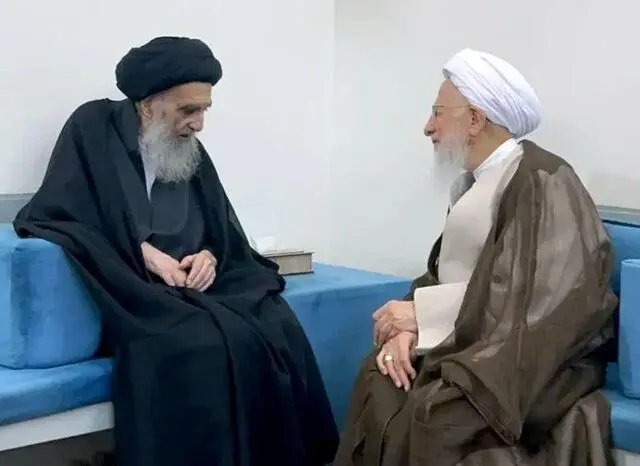 آیت الله سیستانی در دیدار با آیت الله جوادی آملی: نگاه ما به حوزه علمیه قم، هیچ تفاوتی با نگاه‌مان به حوزه نجف ندارد