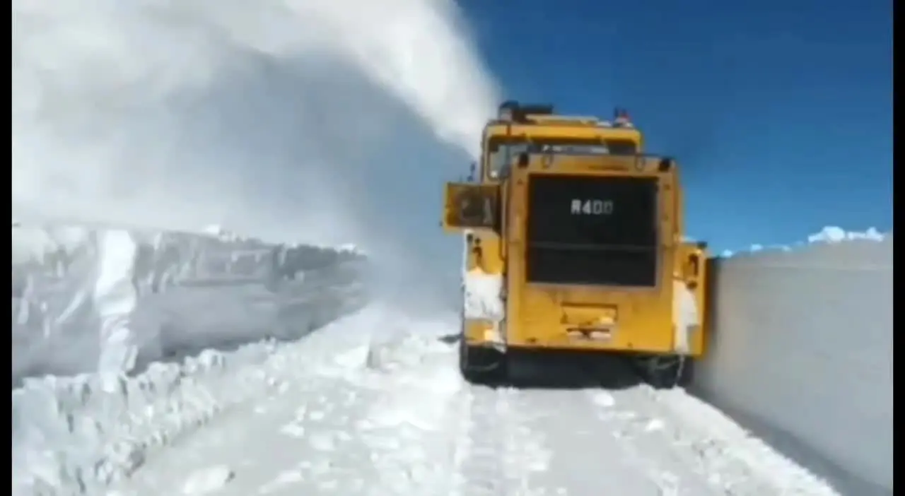 برفروبي،اليگودرز