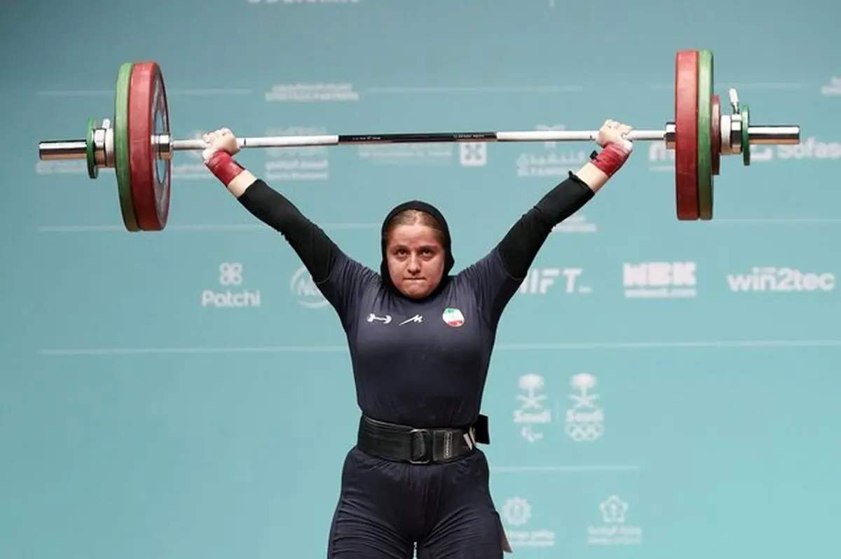 نماینده ایران در وزنه‌برداری بانوان با یک طلا و دو برنز خوش درخشید