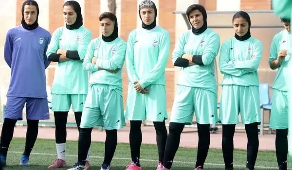 آخرین وضعیت بازگشت تیم ملی فوتبال زنان به ایران