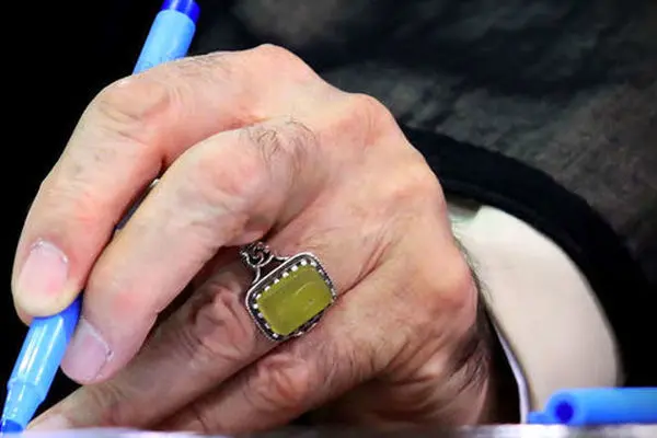 پاسخ حضرت آیت الله خامنه ای به نامه نوه سردار حاجی زاده