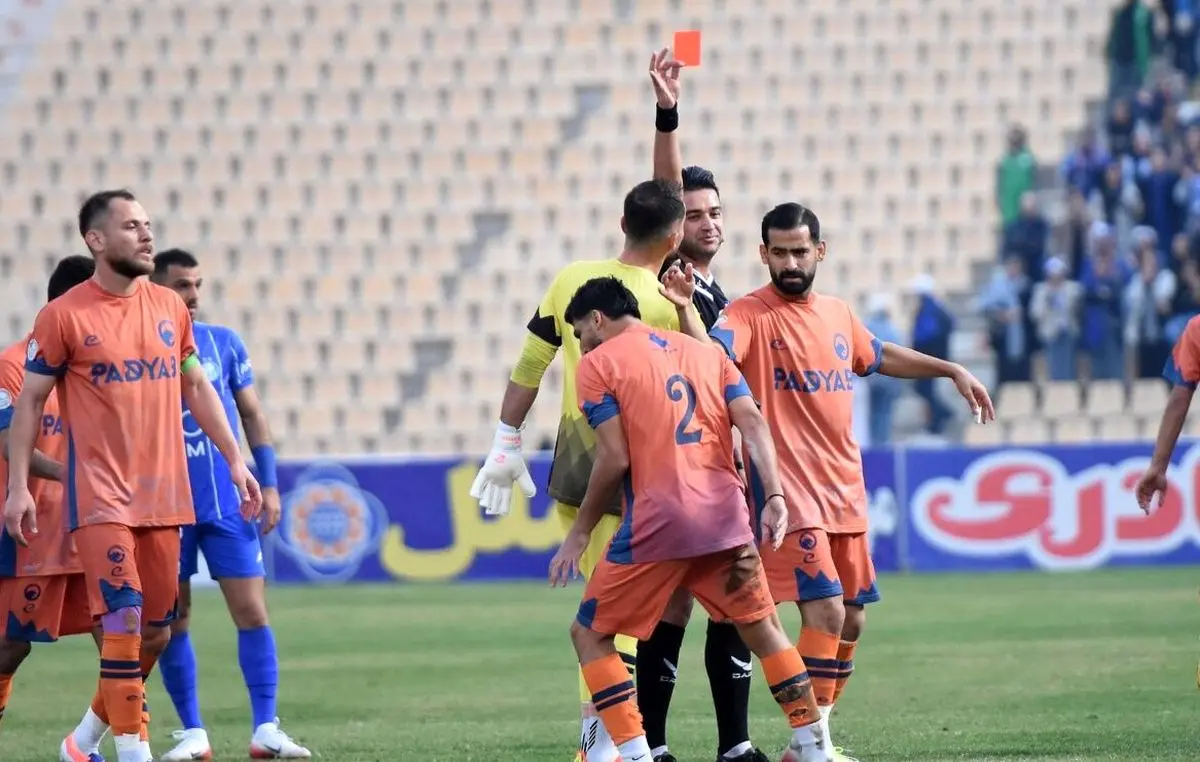کارشناسی داوری بازی استقلال-پادیاب؛ پنالتی اشتباه بود؟