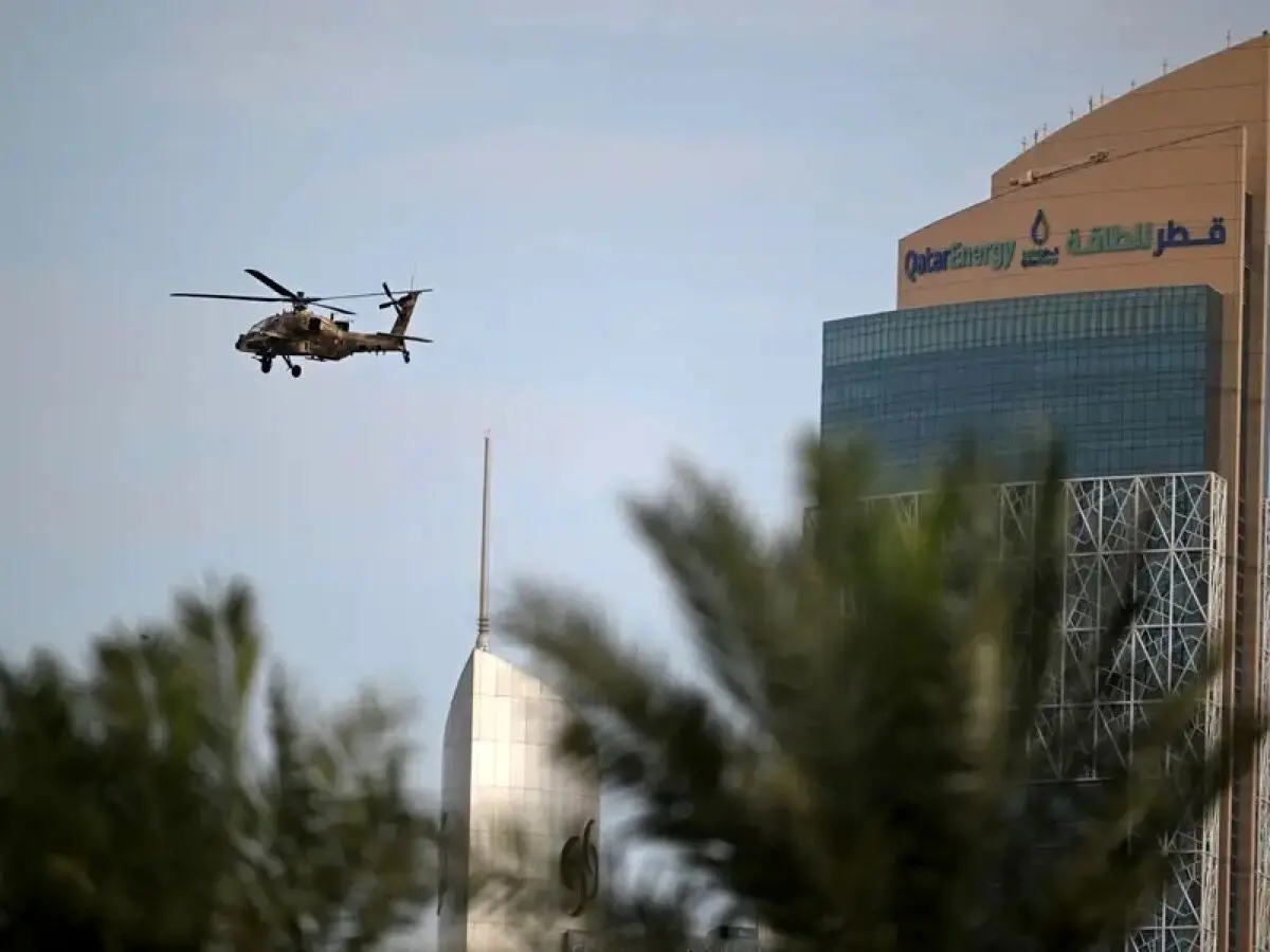 سقوط یک بالگرد در آب‌های سرزمینی قطر با ۶ کشته