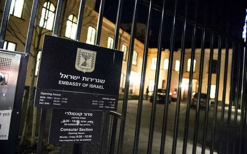 اجازه پلیس سوئد برای سوزاندن تورات در مقابل سفارت اسرائیل