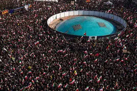 گزارش تصویری مراسم بیعت با سومین رهبر انقلاب - تهران