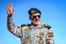 دریادار سیاری: باید خودمان را برای آینده آماده کنیم؛ بیش از ۸۰ درصد تجهیزات مورد نیازمان را خودمان تأمین می‌کنیم