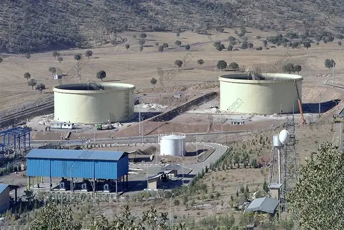 گازگرفتگی ۵ نفر از کارگران تلمبه خانه مخازن نفت در کوهدشت؛ از سرنوشت آنها اطلاع دقیقی در دست نیست