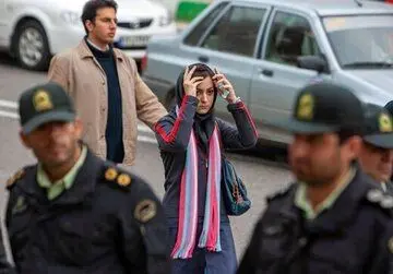 نخبگان معترض‌اند که لایحه حجاب بازدارندگی ندارد؛ بی‌عفتی و تن برهنگی را نمی‌پذیریم