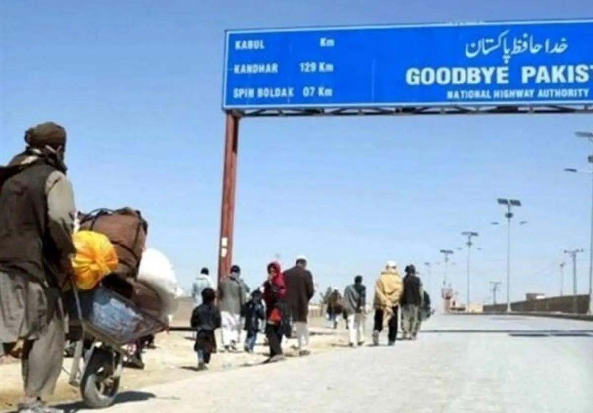 اقدام بی‌سابقه طالبان: تمام مبادلات تجاری با پاکستان را متوقف می‌کنیم/ الجزیره: افغانستان همکاری با ایران، ازبکستان، ترکمنستان و تاجیکستان را تقویت کرده و در حال گسترش استفاده از چابهار و بندرعباس به‌جای بنادر پاکستان است