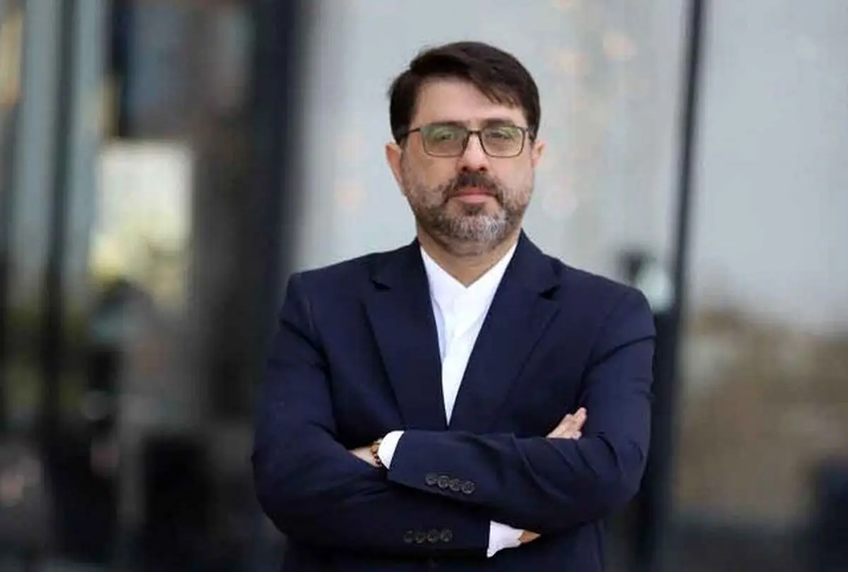 خامسیان: دولت تلاش کرد باهماهنگی حاکمیت، هزینه‌ سبک پوشش را از نظام دور کند/نهادی ذی‌ربط در حال بررسی درخواست بازگشت «اپوزیسیون خوش‌خیم» است