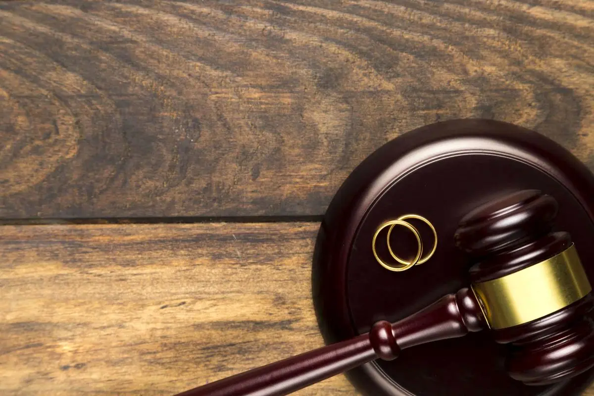 درخواست طلاق از سوی زنی که در 14 سالگی با پسرعمویش ازدواج کرد