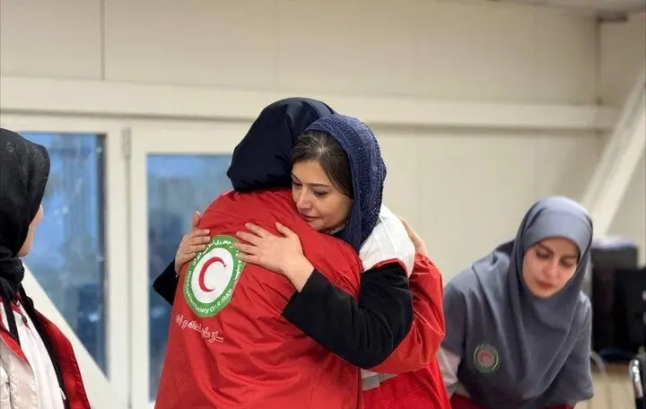 حضور متفاوت پردیس احمدیه در لحظه تحویل سال