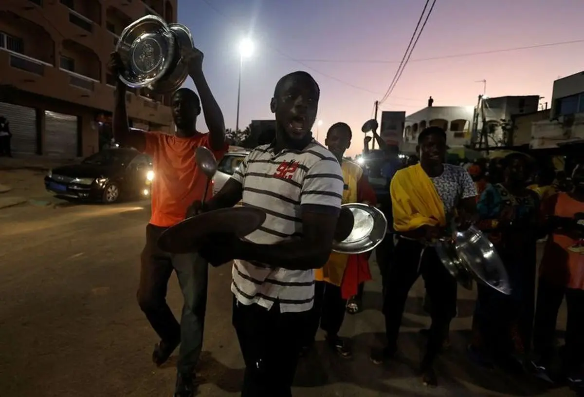 دولت سنگال برای جلوگیری از اعتراض مخالفان، اینترنت را قطع کرد
