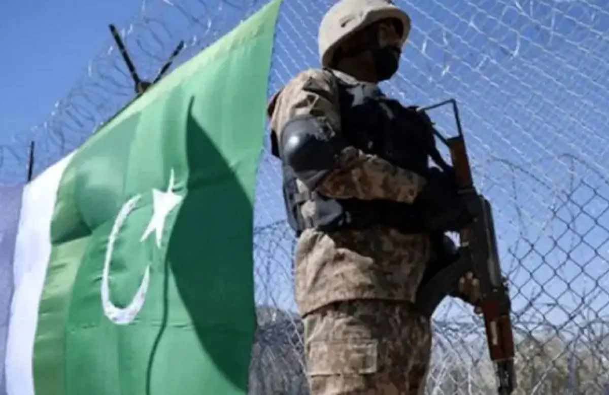 پاکستان: در حال بررسی گزارش رسانه‌ها درباره تحولات افغانستان هستیم