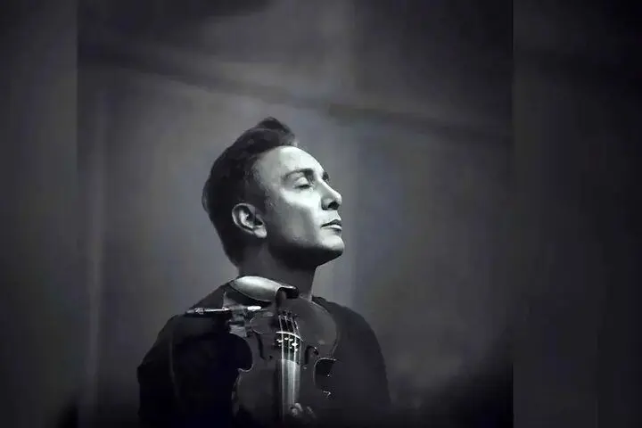 واکنش شادمهر عقیلی به جنگ