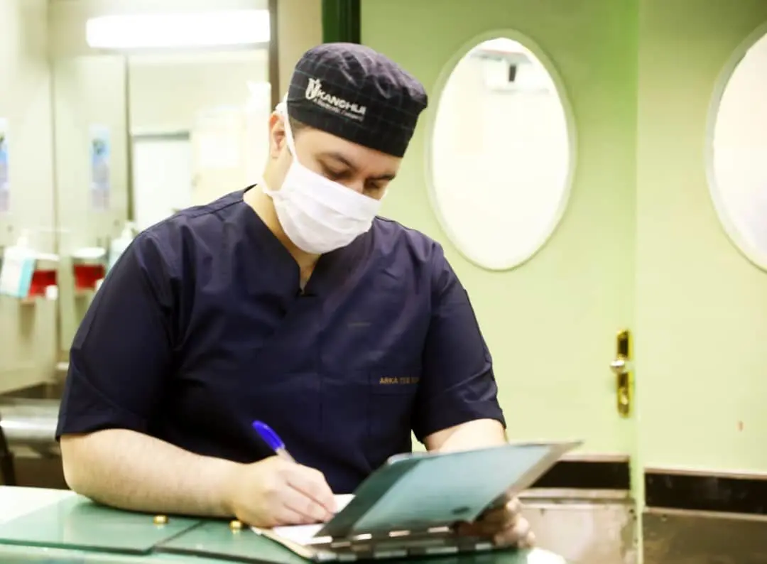 مفصل،زانو،جراحي،تعويض،بيمار،زندگي،درد،دكتر،فيزيوتراپي،تجربه، ...