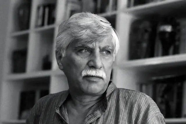 بيضايي،ايران،تدفين