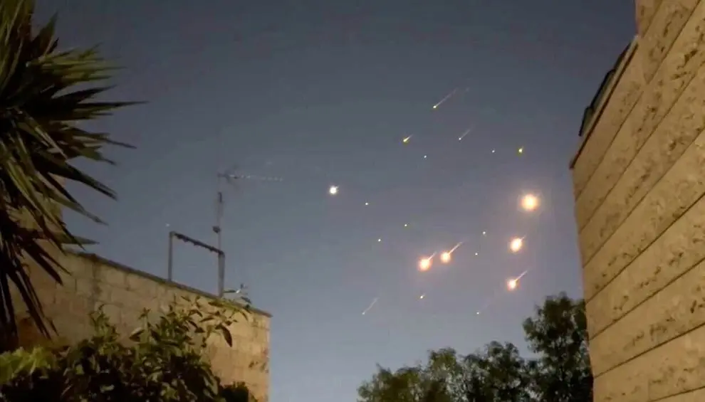 اطلاعیه رژیم صهیونیستی درباره کاهش زمان هشدار پیش از حملات موشکی ایران