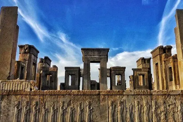 وضعیت بازگشایی اماکن تاریخی در تعطیلات نوروز و شرایط جنگی