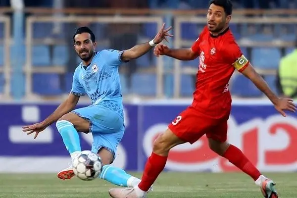 برد تراکتور مقابل چادرملو 