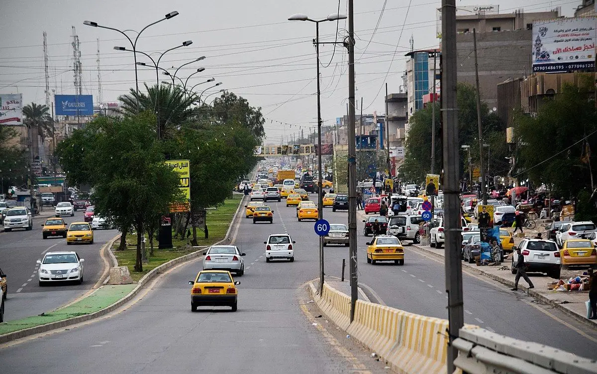 وضعیت ترسناک کابل‌های برق در بغداد + تصویر