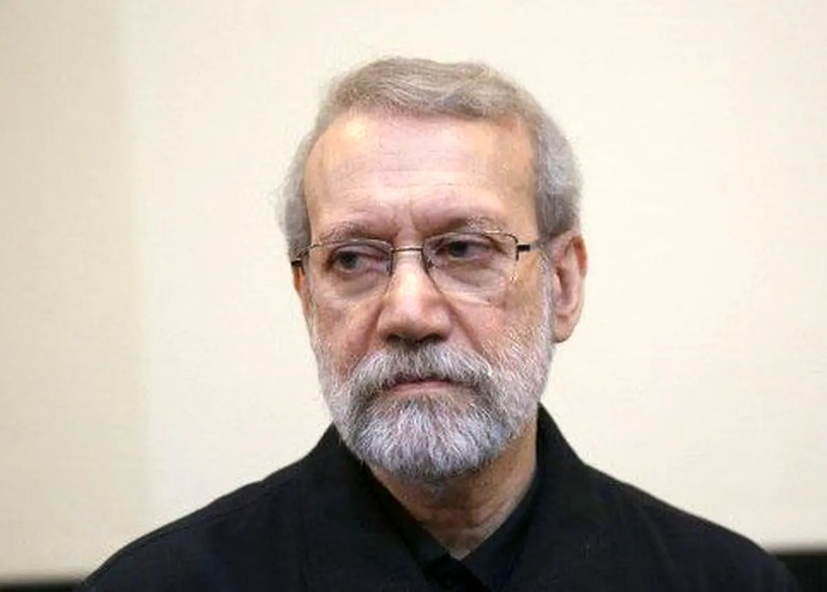انتقاد تند علی لاریجانی؛ برخی فقط سخنان رهبری را تکرار می‌کنند!