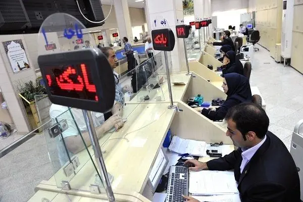 فعالیت بانک‌های خوزستان در شرایط گرد و غبار ادامه دارد