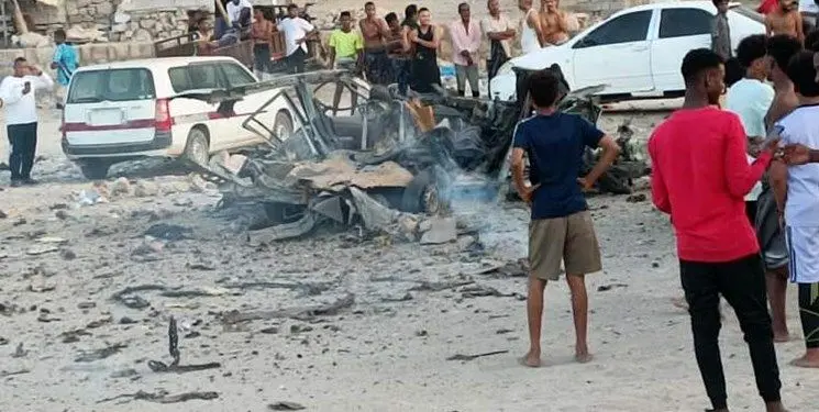 انفجار خودروی بمب‌گذاری شده در شرق یمن همزمان با ورود سفیر آمریکا