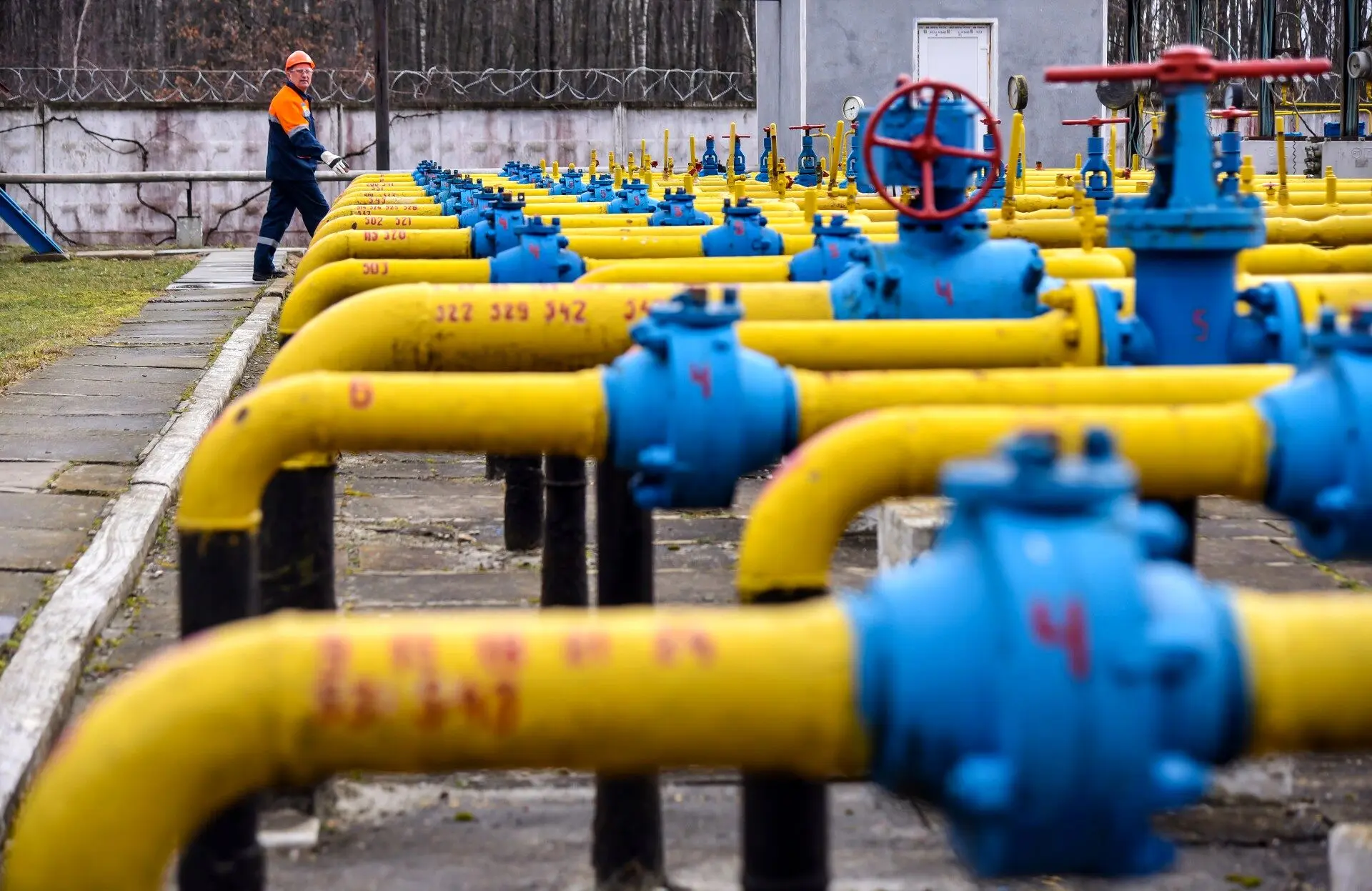 آلمان ۱.۵ میلیارد یورو برای خرید گاز مایع در نظر گرفت