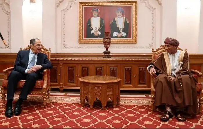 وزیر خارجه روسیه با سلطان عمان دیدار کرد