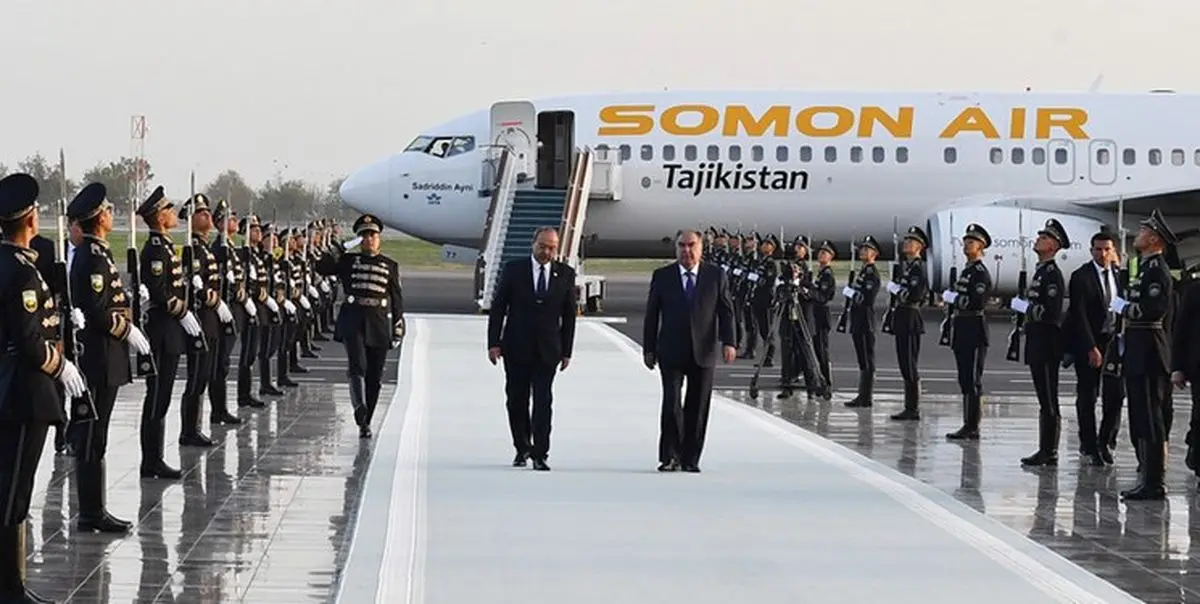 ورود رئیس جمهور تاجیکستان به ازبکستان