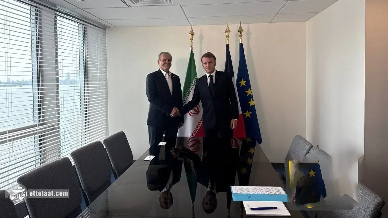 گزارش توییتری پزشکیان از دیدارش با مکرون: در صورت پایبندی به حق و انصاف و تامین منافع طرفین راه حل قطعی در دسترس است + عکس