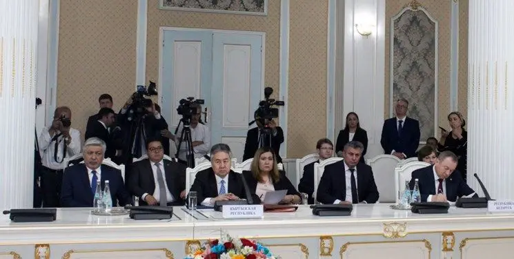  تأکید قرقیزستان بر همکاری اعضای همسود برای مقابله با تحریم‌ روسیه