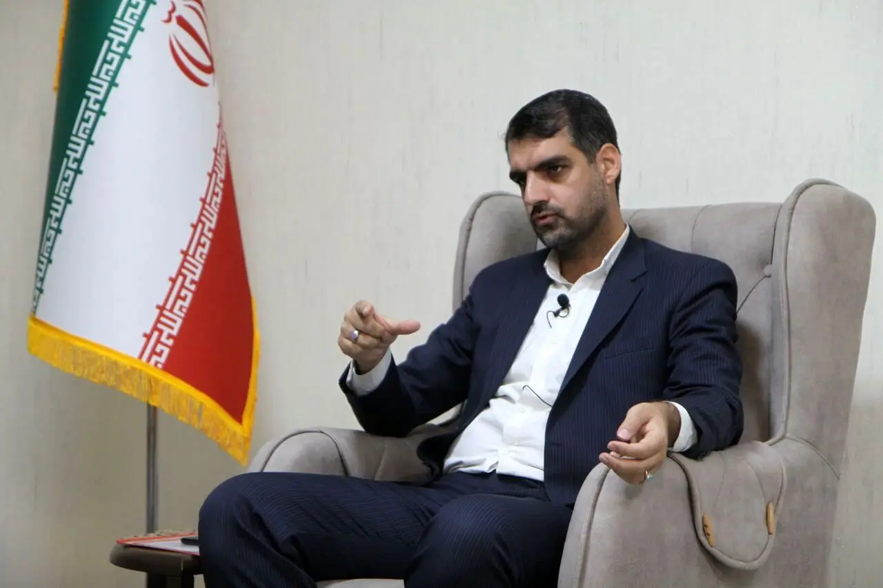 مسائل،روزنامه،فرهيختگان،برخاسته