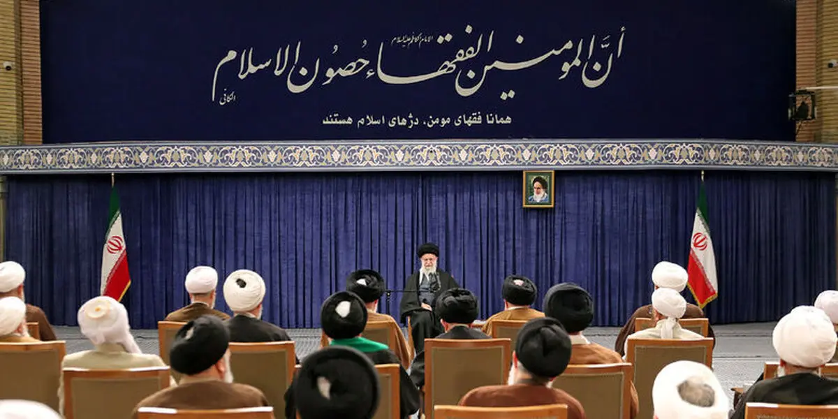 مجلس خبرگان در انتخاب خود، هیچگاه از اصول ثابت جمهوری اسلامی غفلت نکند