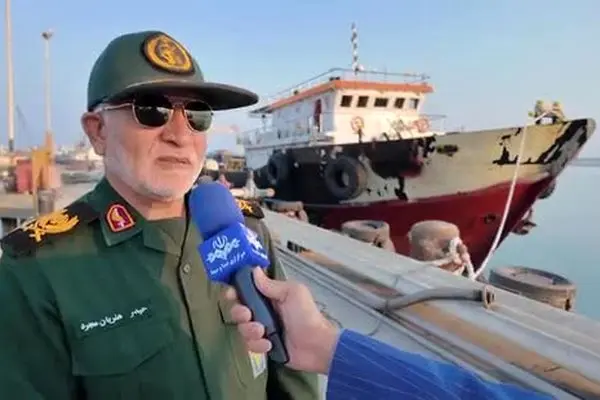 ببینید | توقیف یک شناور در خلیج فارس با پرچم سوازیلند و ۳۵۰ هزار لیتر سوخت قاچاق 