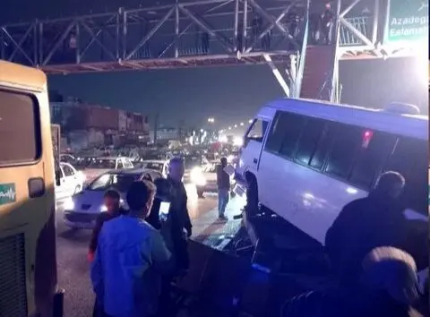 حادثه،محل،بزرگراه،وقوع،برخورد،نفر،پرشيا،عابر،تصادف